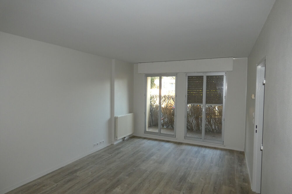 Location Appartement T2 proche du centre ville avec loggia, garage et cave Beaune