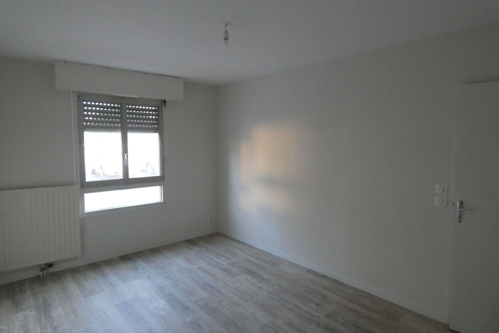 Location Appartement T2 proche du centre ville avec loggia, garage et cave Beaune