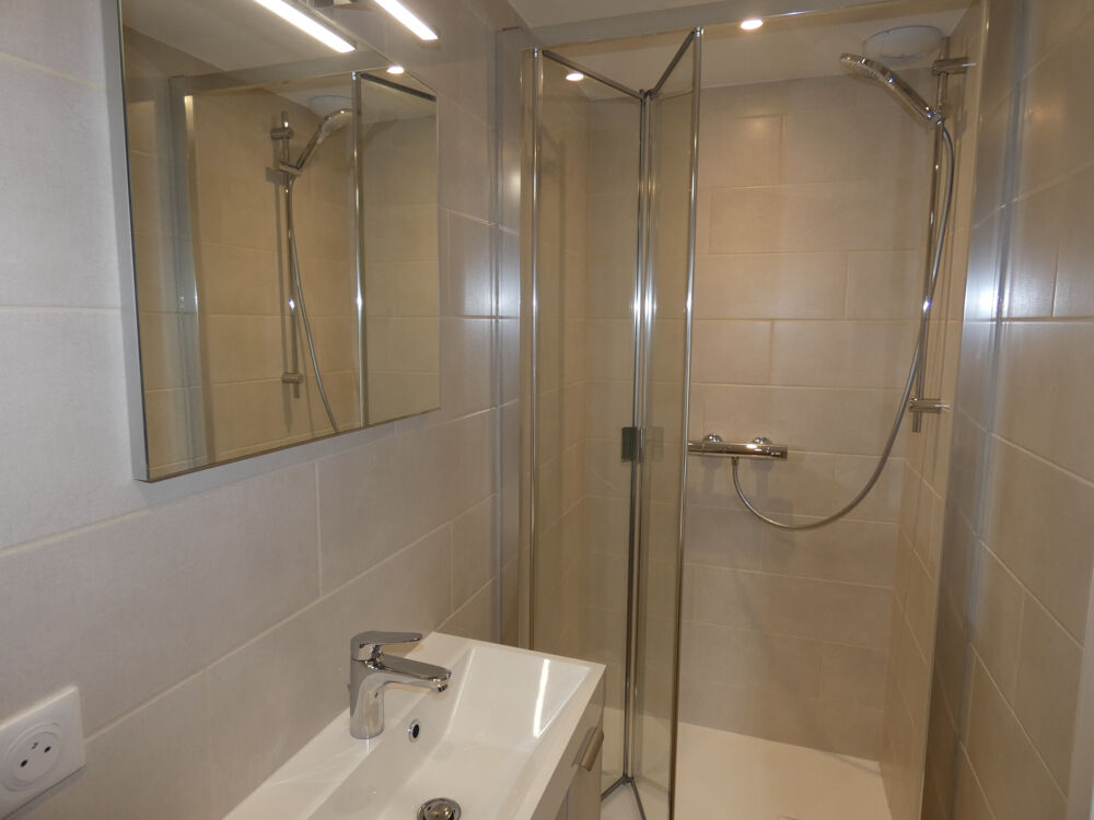 Location Appartement Petit studio/T1 meublé Beaune centre avec kitchenette Beaune