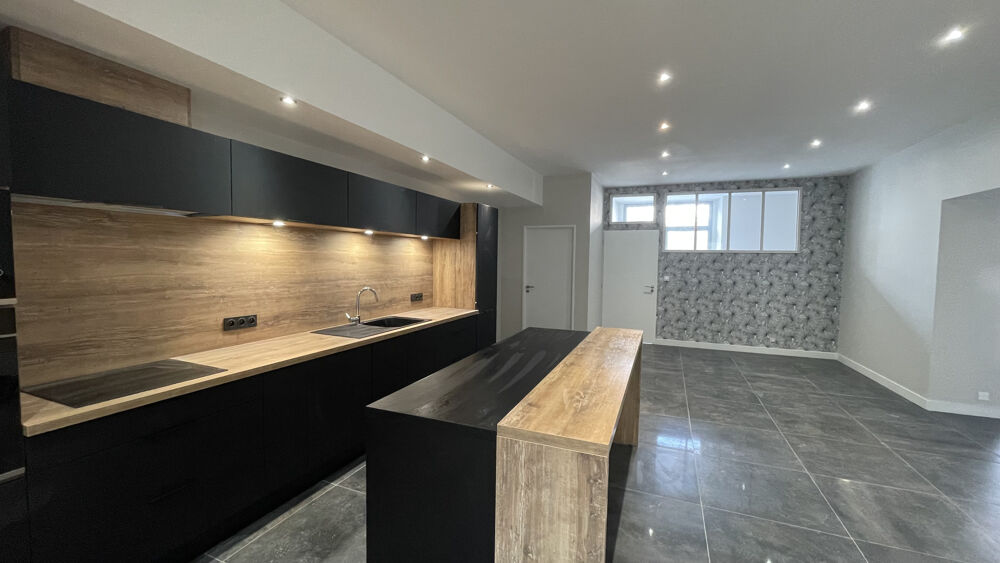 APPARTEMENT TYPE 6 REFAIT A NEUF