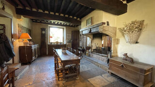  Maison � vendre 9 pi�ces 338 m�