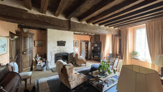 Propriété/château à vendre 8 pièces 210 m²