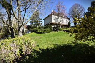  Maison � vendre 8 pi�ces 212 m�