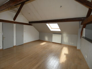 Appartement à louer 3 pièces 51 m²