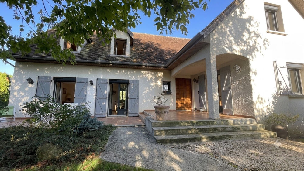Maison 10 pièces 220 m² · à Beaune · 220 m² · 450 000 €