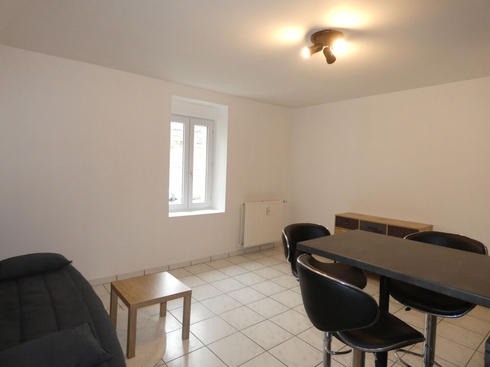 Location Appartement T1/STUDIO MEUBLE avec parking privatif à deux pas du centre ville Beaune