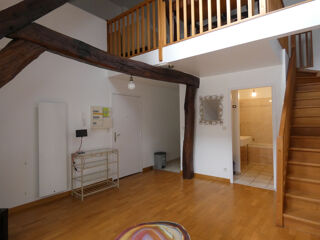  Appartement à louer 2 pièces 44 m²