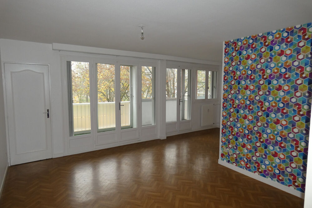 Location Appartement T3 Beaune, avenue Charles de Gaulle, 1er étage avec ascenseur et garage Beaune