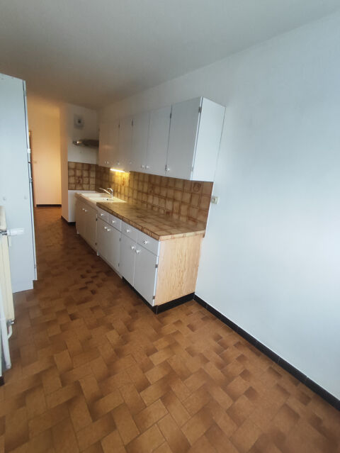  Appartement � louer 4 pi�ces 96 m�