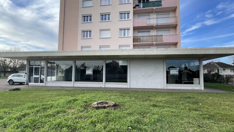   MURS COMMERCIAUX LIBRES 