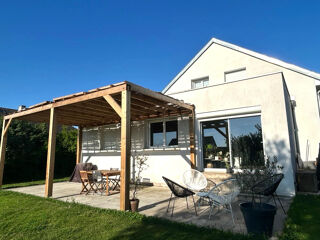  Maison à vendre 8 pièces 163 m²