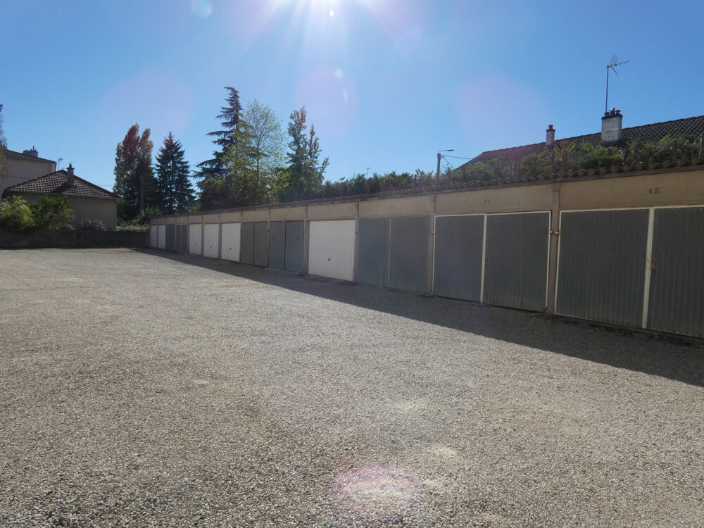 Location Parking/Garage Beaune, garage en bande dans une copropriété Beaune