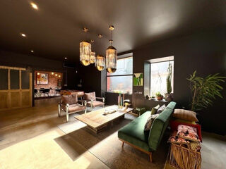  Immeuble � vendre 15 + pi�ces 550 m�