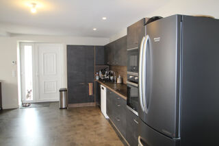  Appartement à louer 5 pièces 118 m²