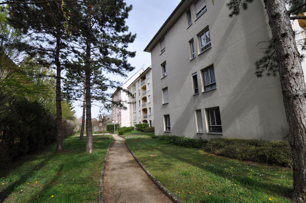 Location Appartement T2 proche du centre ville avec loggia, garage et cave Beaune