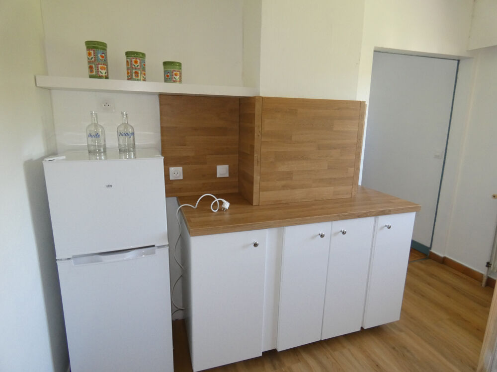 Location Appartement STUDIO/T1 MEUBLE RESIDENCE DE L'AIGUE PROCHE LYCEE VITICOLE ET ECOLE INFIRMIERE Beaune