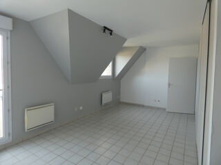  Appartement à louer 1 pièce 29 m²