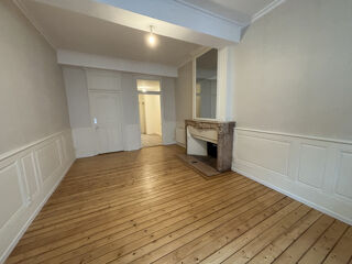  Appartement à vendre 5 pièces 144 m²