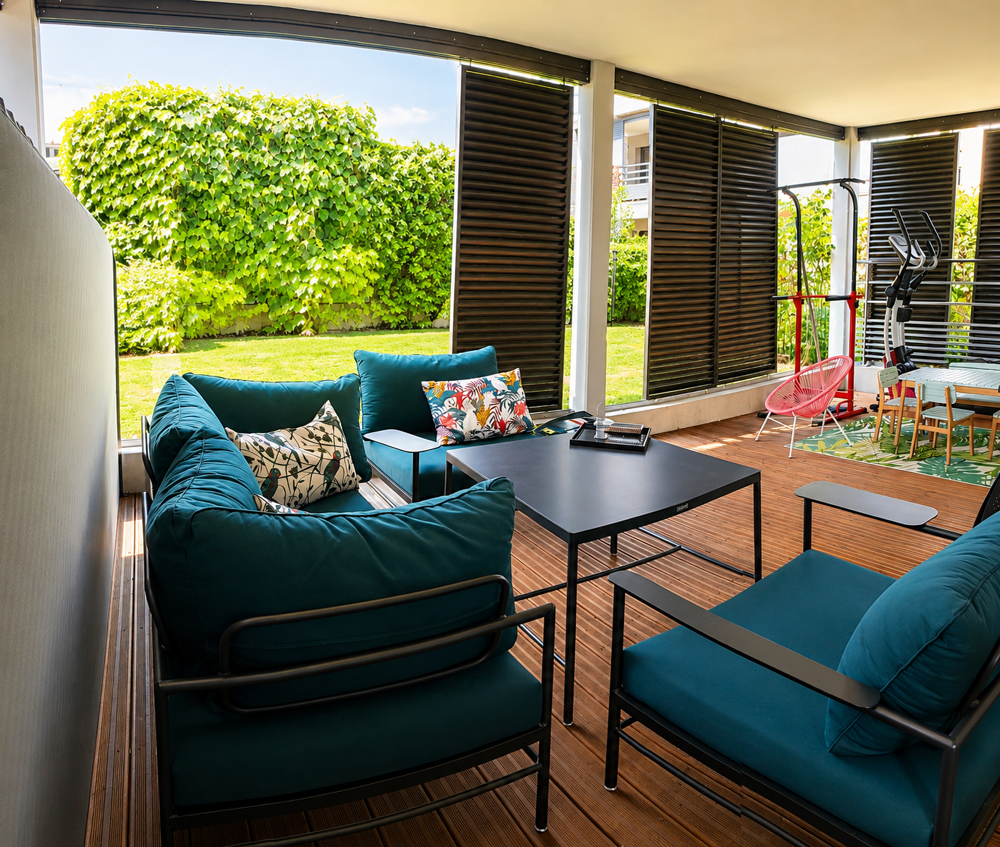 DIVONNE-LES-BAINS Superbe villa contemporaine à deux pas du lac et des commerces