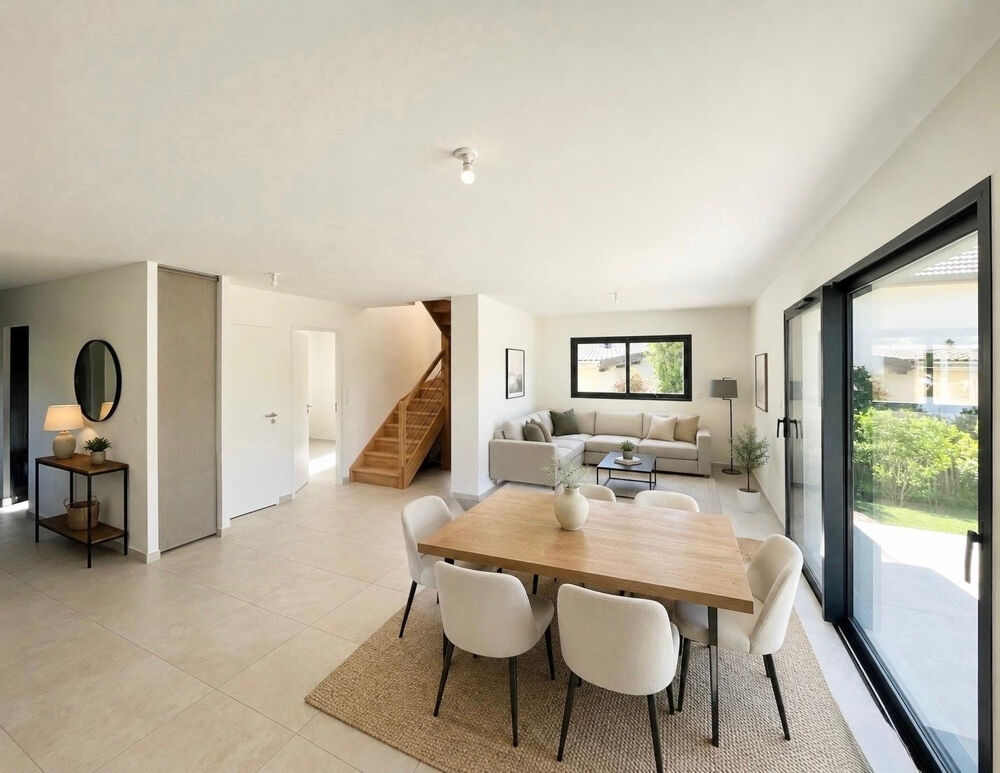 Location Maison THOIRY- Centre village- Villa neuve T6 de 117m2 avec jardin et garage. Classe énergétique A Thoiry