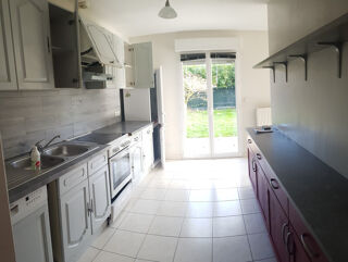 Maison à louer 5 pièces 140 m²