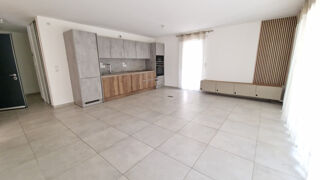  Appartement à louer 4 pièces 85 m²