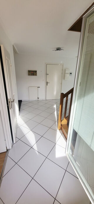  Duplex/triplex à louer 5 pièces 100 m²