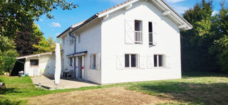  Maison à louer 6 pièces 185 m²