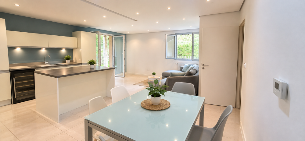 Location Appartement CHEVRY-T4 MEUBLE EN REZ DE JARDIN Chevry
