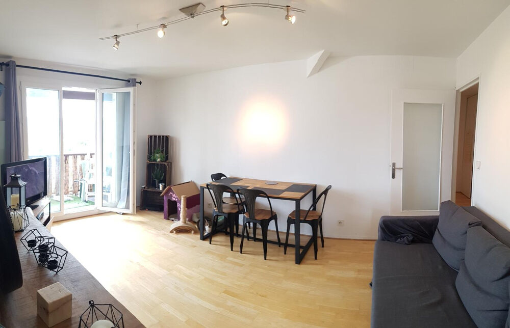 Vente Appartement À vendre   Prévessin-Moëns, centre village   Appartement T3 de 70 m2 avec balcon, garage et cave Prevessin moens