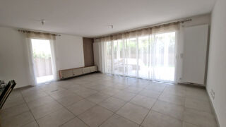  Appartement à louer 4 pièces 85 m²