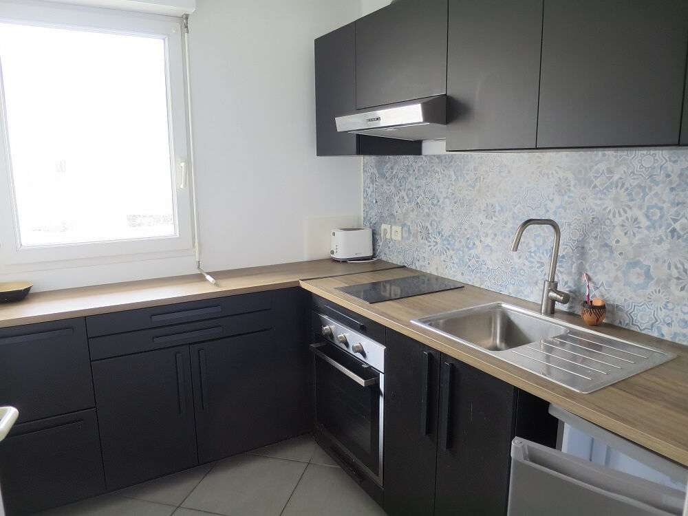 Location Appartement BORDEAUX JARDIN PUBLIC AGREABLE T2 MEUBLE AVEC BALCON Bordeaux