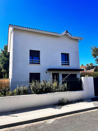  Immeuble � vendre 11 pi�ces 186 m�