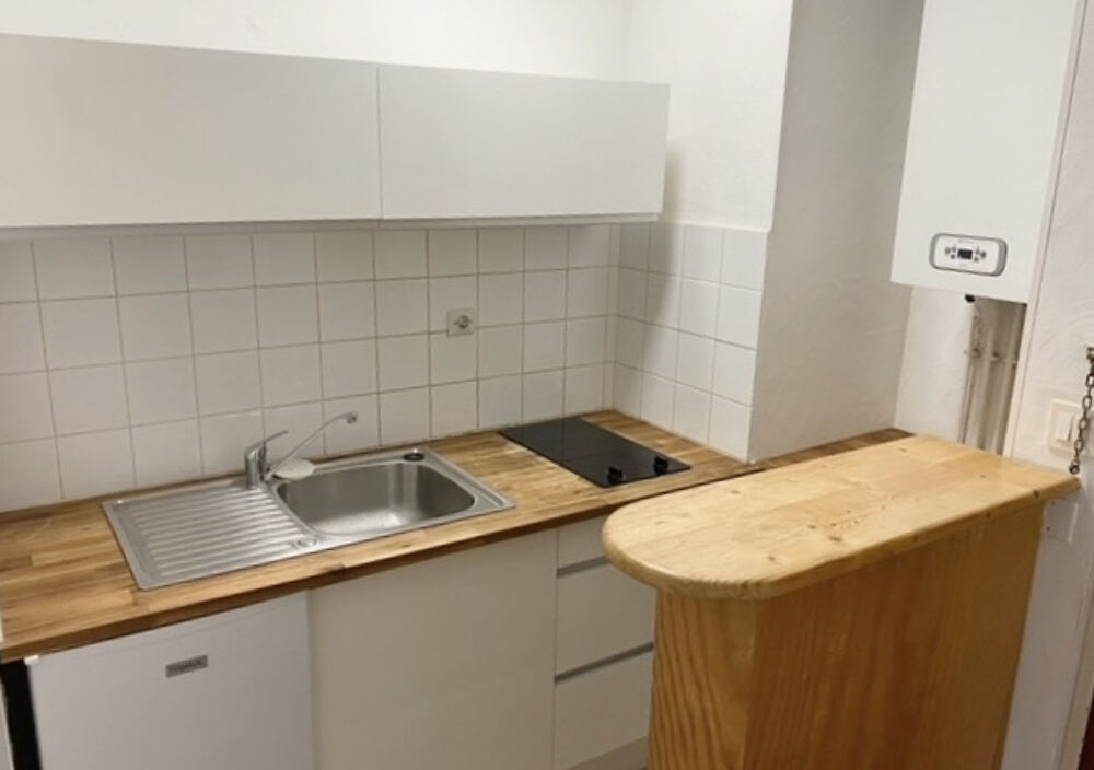 TALENCE CENTRE T1-35m2 loué avec balcon et Pkg privatif sécurisé