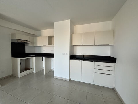  Appartement � louer 4 pi�ces 84 m�