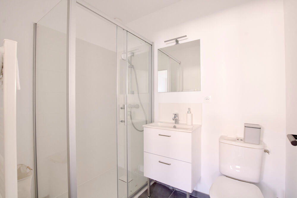 Location Appartement Chambre meublée avec salle d'eau privative   Coliving à Pessac Pessac