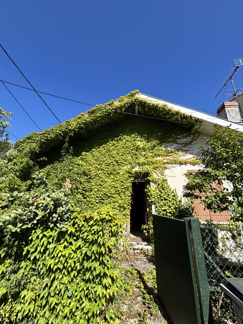 Vente Maison Maison proche Saint-Augstin avec travaux Merignac