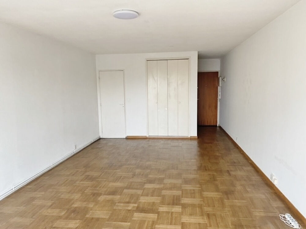 Vente Appartement TALENCE CENTRE T1-35m2 loué avec balcon et Pkg privatif sécurisé Talence
