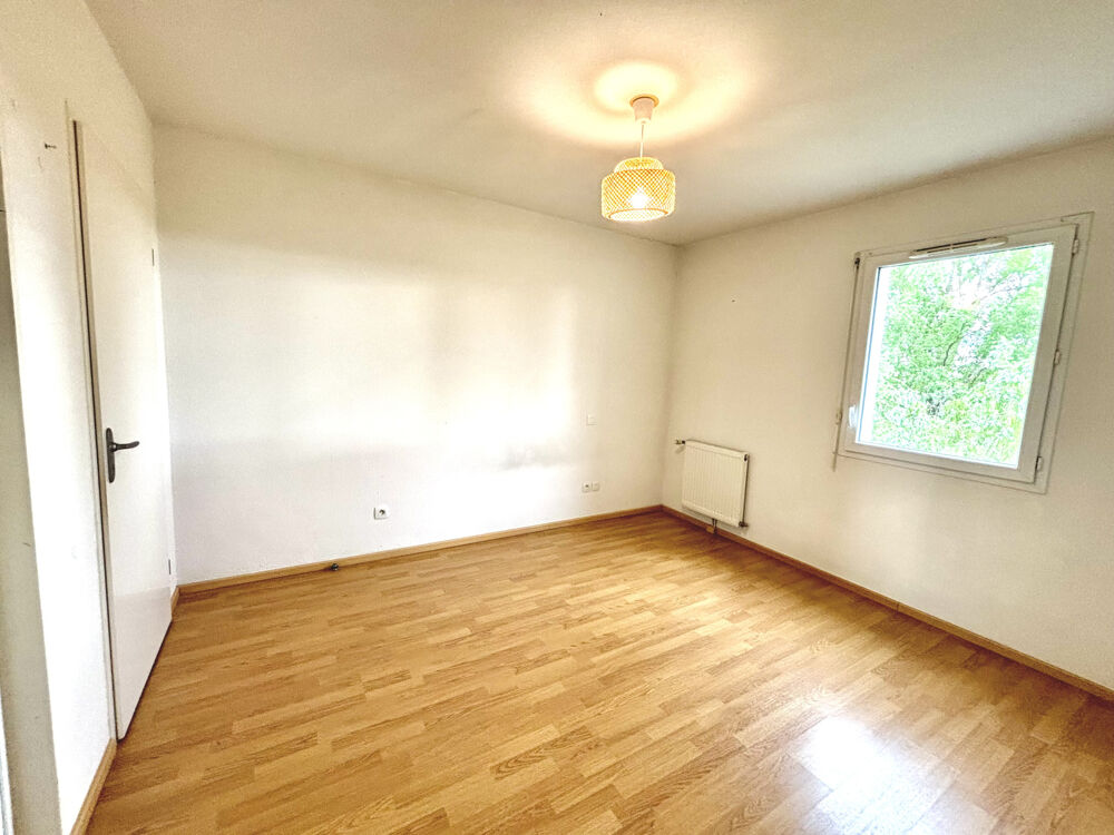 Appartement 2 pièces - 1 chambre - 42m2 - 3ème étage - place de parking - résidence sécurisée