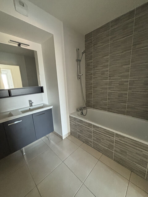  Appartement � louer 4 pi�ces 95 m�