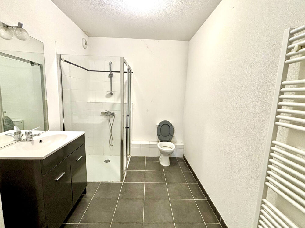 Appartement 2 pièces - 1 chambre - 42m2 - 3ème étage - place de parking - résidence sécurisée