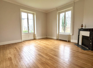  Maison � vendre 12 pi�ces 338 m�