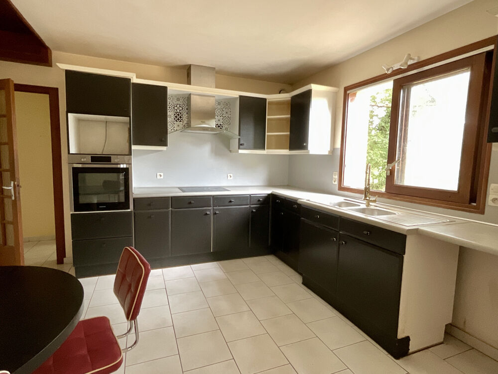MAISON 5 chambres, 143 m2.