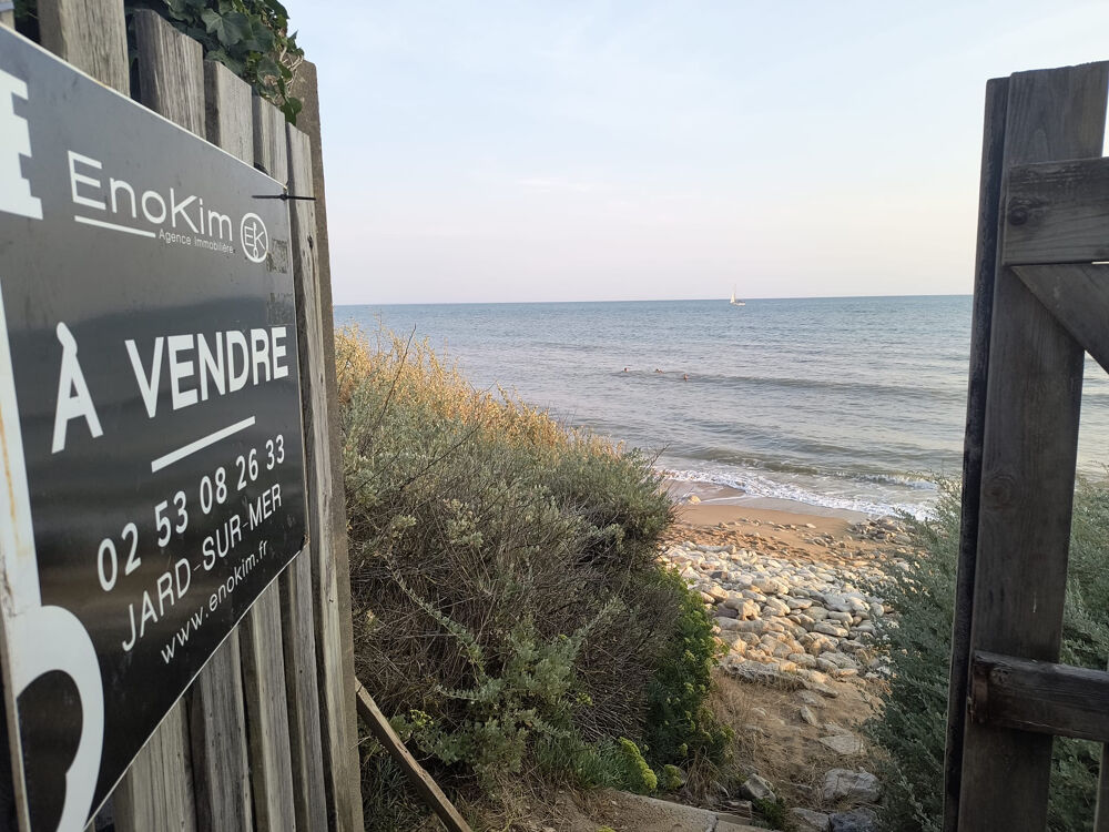 Accès direct à l'océan, Terrain d'environ 1700 m2, Maison de caractère,Jard-sur-Mer