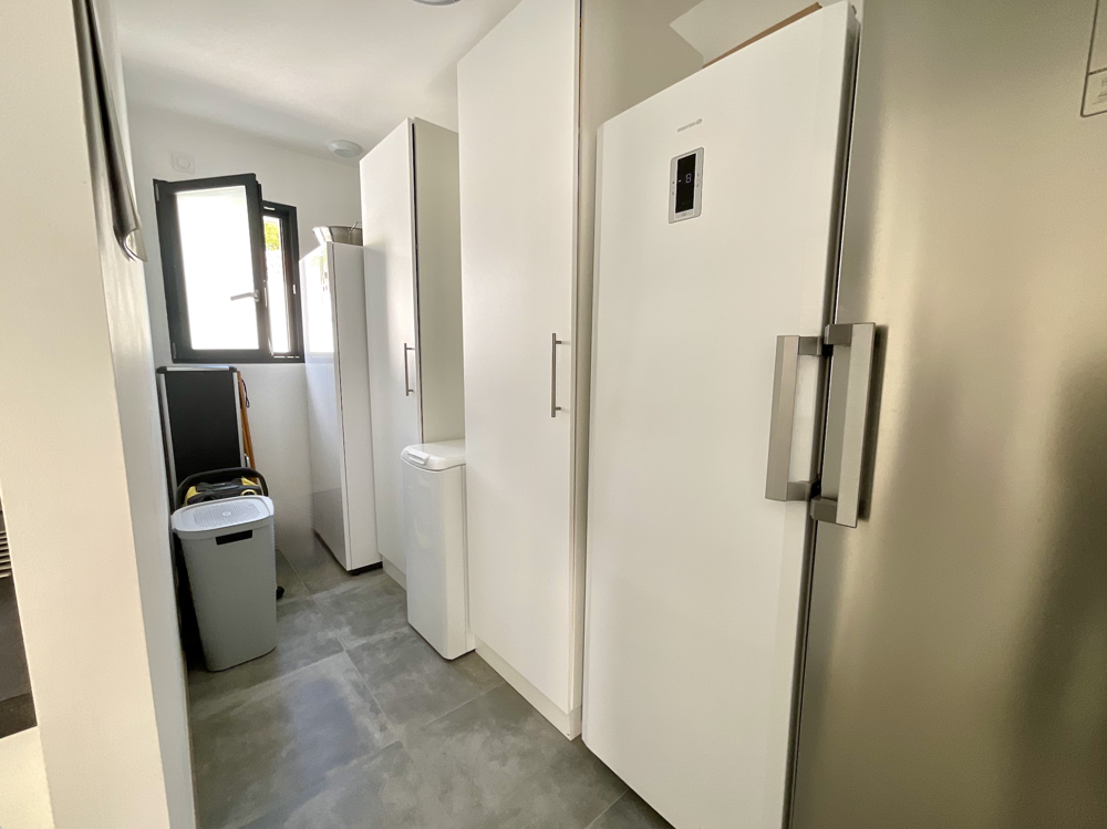 Vente Maison MAISON RECENTE DE PLAIN-PIED AVEC GRAND GARAGE- PROCHE CENTRE VILLE. Talmont st hilaire