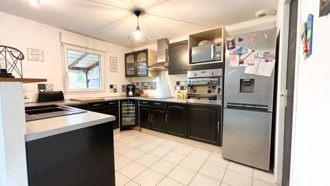   Maison 115 m2 , 6 pi�ces, 3 chambres et un bureau. Maison - 6 pi�ce(s) - 115 m�