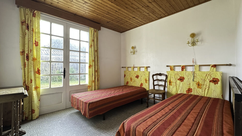 à vendre  Maison Jard-sur-Mer (85520)