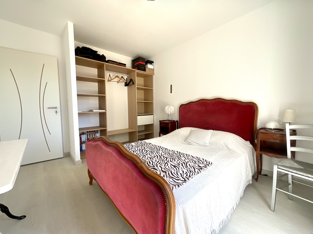 Vente Maison MAISON RECENTE DE PLAIN-PIED AVEC GRAND GARAGE- PROCHE CENTRE VILLE. Talmont st hilaire