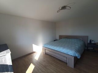  Maison  louer 6 pices 144 m