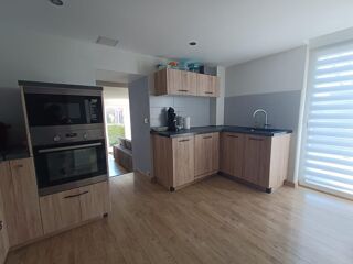  Maison  louer 6 pices 144 m